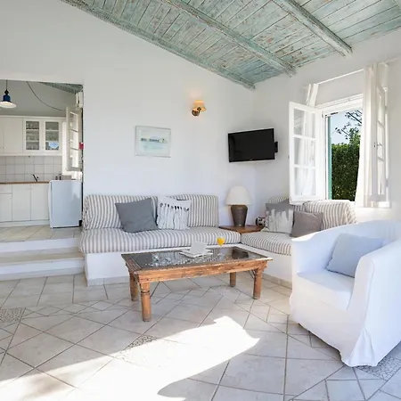 Agios Nikitas Villas