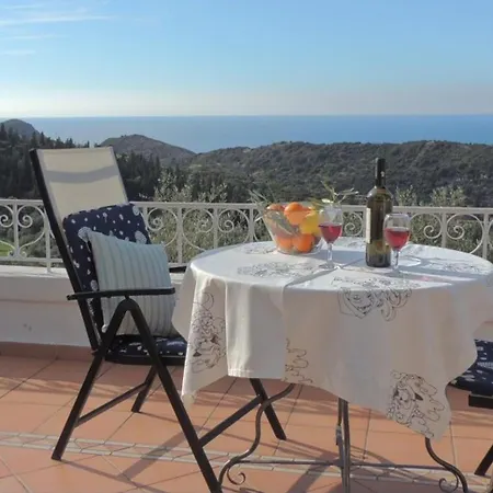 Villa Agios Nikitas Villas