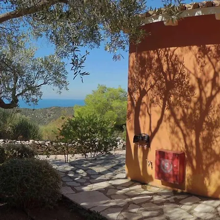 Villa Agios Nikitas Villas *