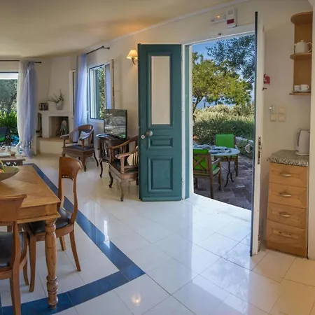 Agios Nikitas Villas * Áyios Nikítas