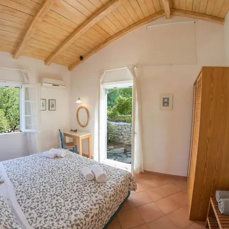Agios Nikitas Villas Βίλα