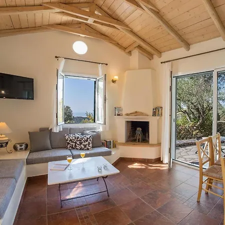 Agios Nikitas Villas * Áyios Nikítas