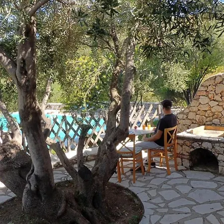 Agios Nikitas Villas