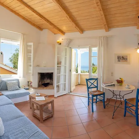 Agios Nikitas Villas