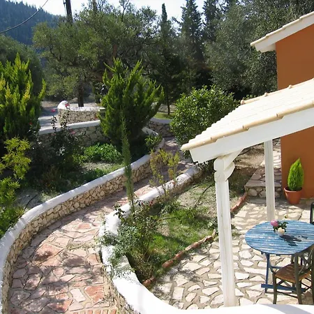 アパート Agios Nikitas Villas Áyios Nikítas
