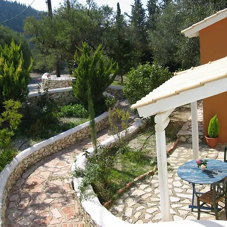 Agios Nikitas Villas Βίλα