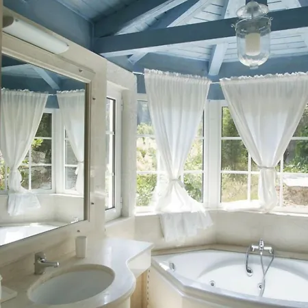 Agios Nikitas Villas