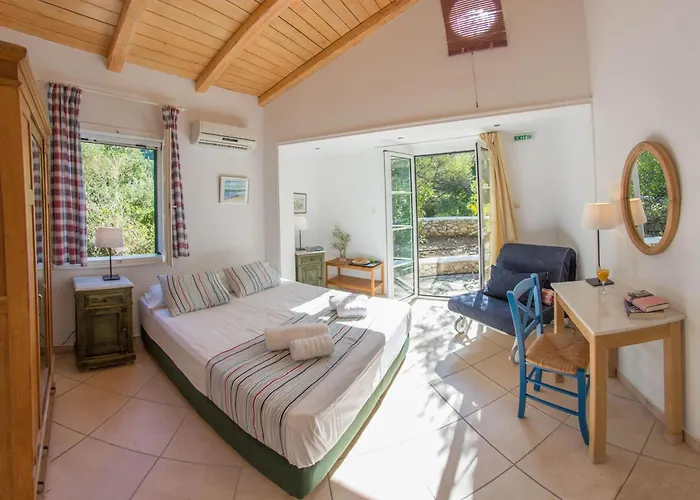 Villa Agios Nikitas Villas