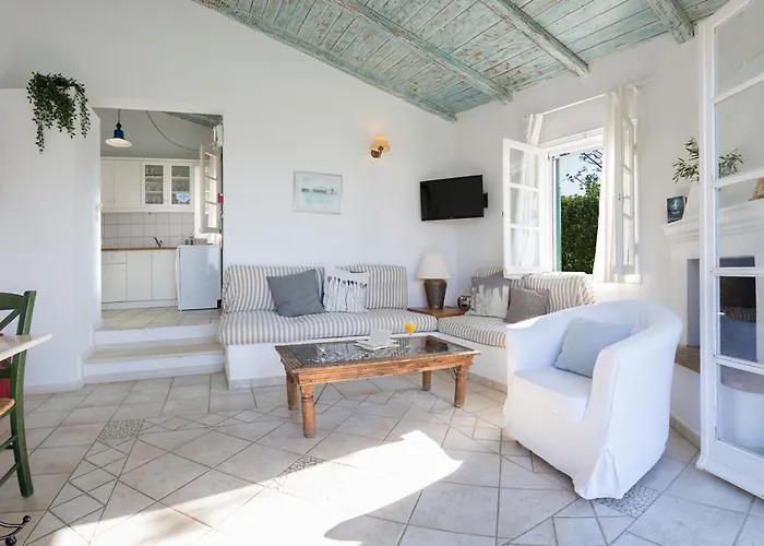 Agios Nikitas Villas