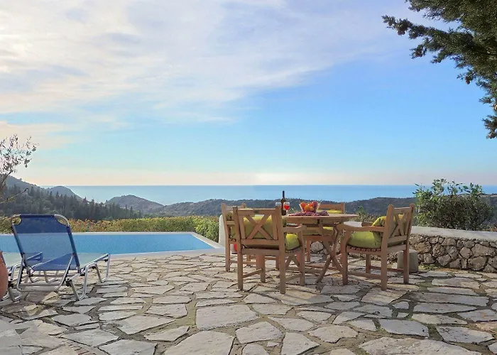 Agios Nikitas Villas *